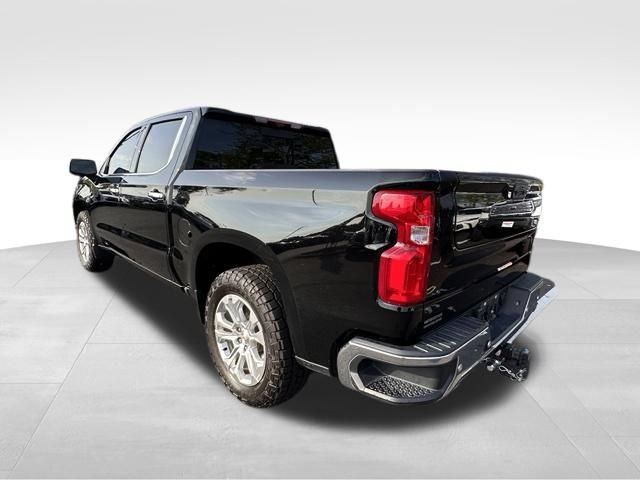 Used 2024 Chevrolet Silverado 1500 LTZ w/ LTZ Premium Package AWD/4WD image 5