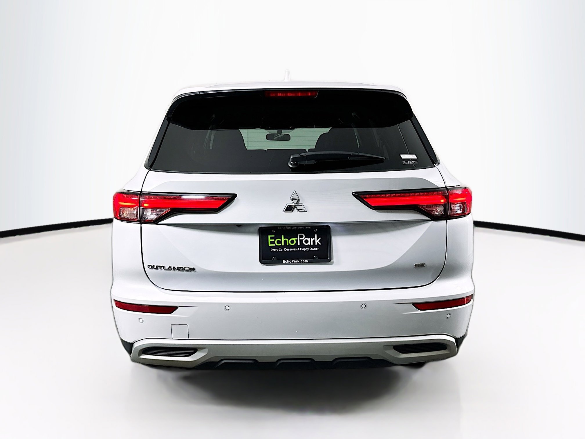 Used 2024 Mitsubishi Outlander SE image 7