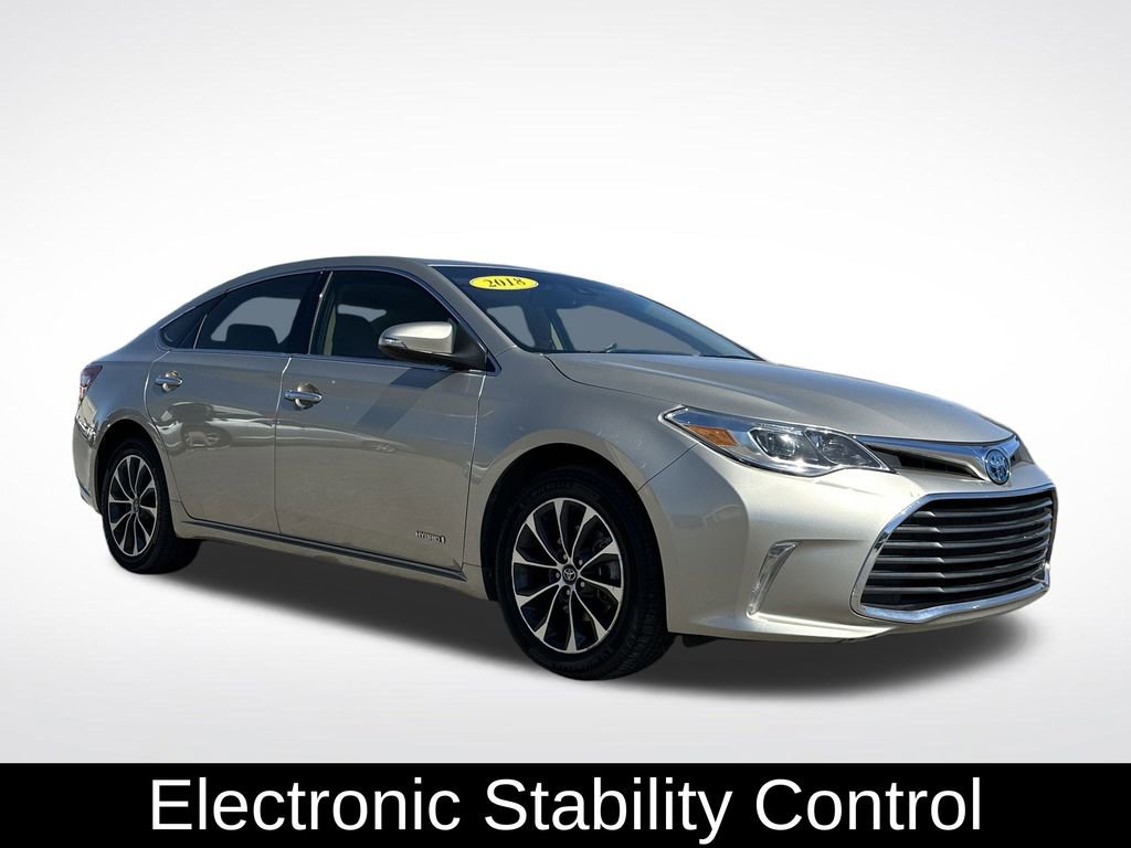 Used 2018 Toyota Avalon XLE Premium image 9