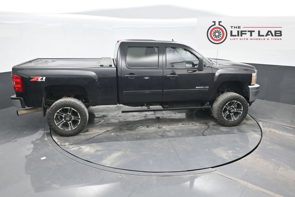 Used 2012 Chevrolet Silverado 2500 LTZ w/ Suspension Package, Off-Road AWD/4WD image 30
