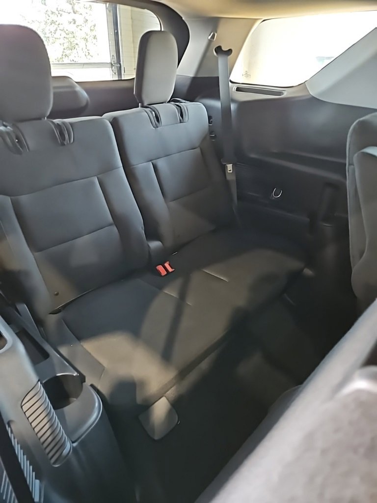 Used 2022 Ford Explorer XLT image 18