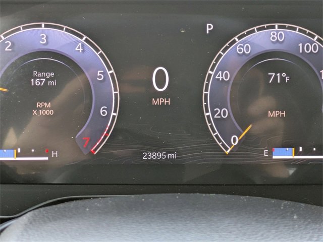 Used 2023 Jeep Grand Cherokee Laredo image 18