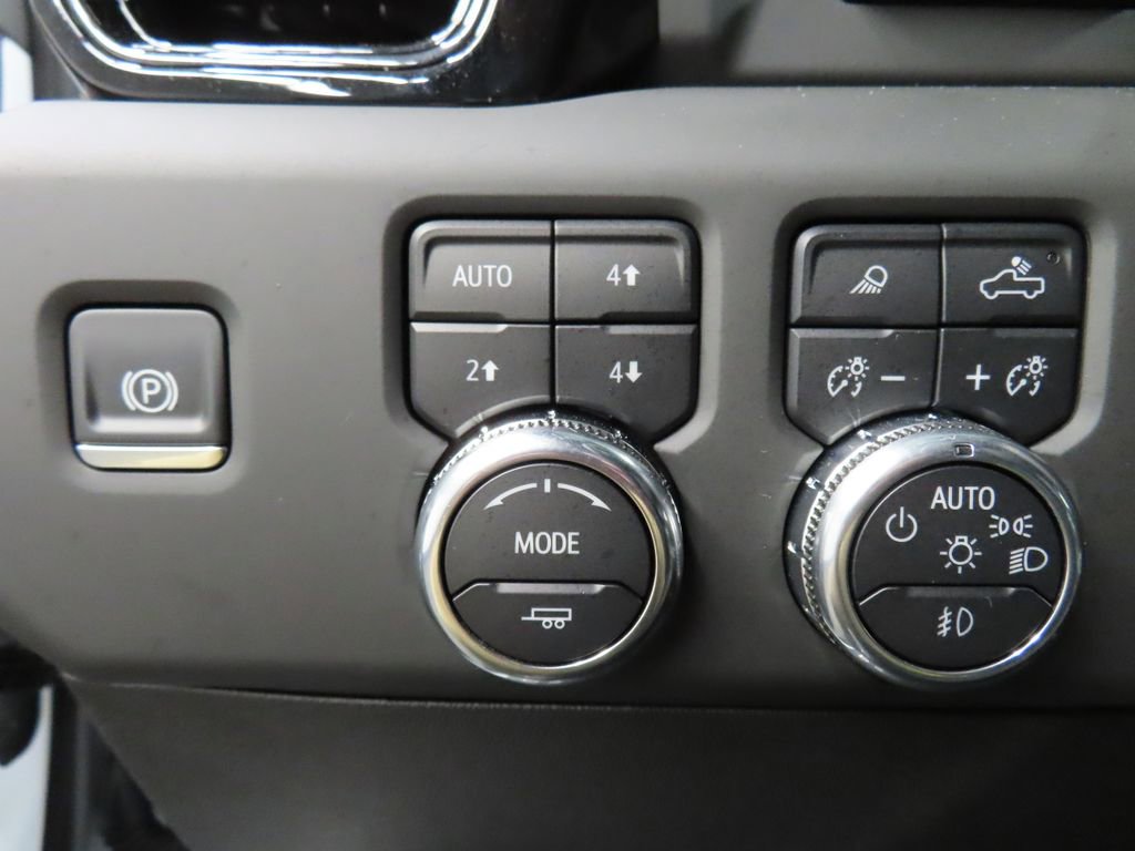 Used 2025 GMC Sierra 2500 AT4 w/ AT4 Premium Plus Package image 67