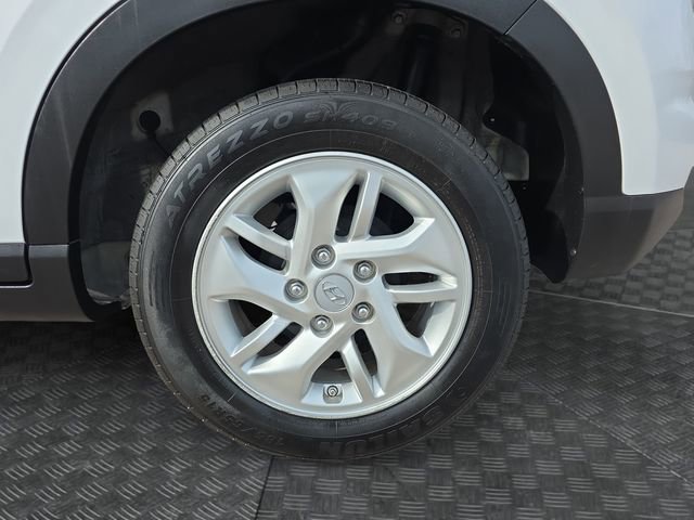 Used 2021 Hyundai Venue SE image 34