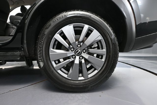 Used 2024 Nissan Pathfinder SV FWD image 10
