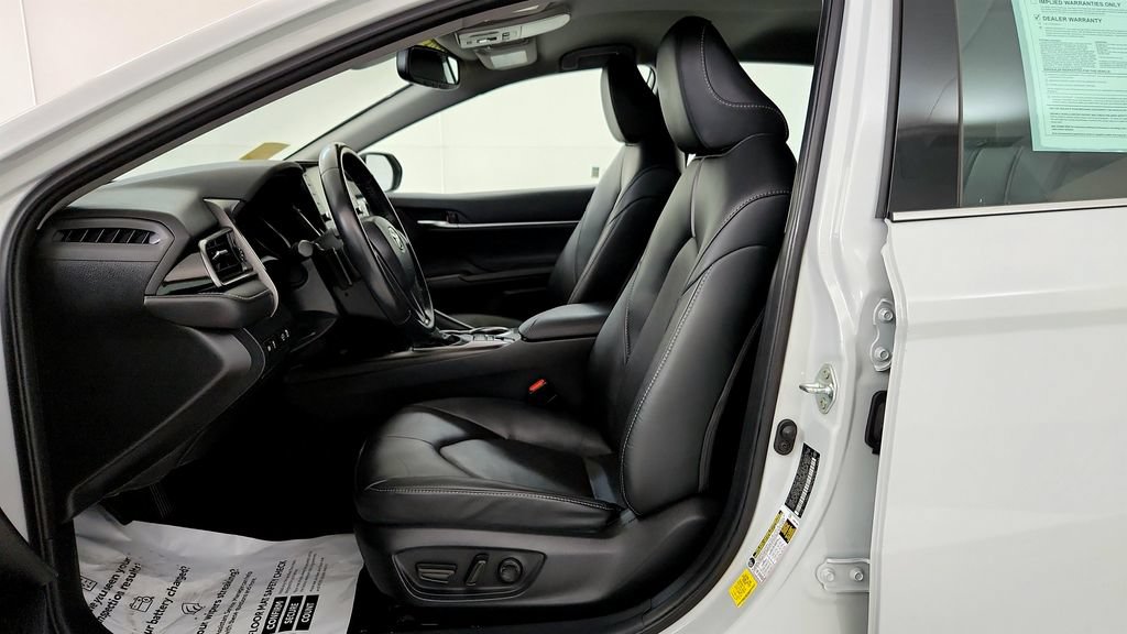 Used 2024 Toyota Camry XSE FWD image 25