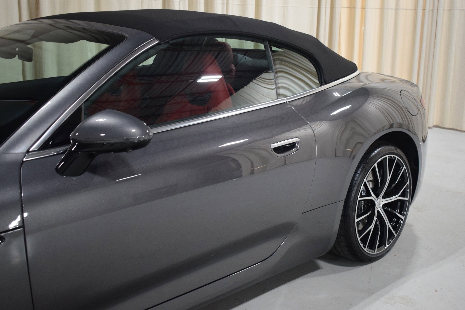 New 2026 Maserati GranCabrio Modena image 5