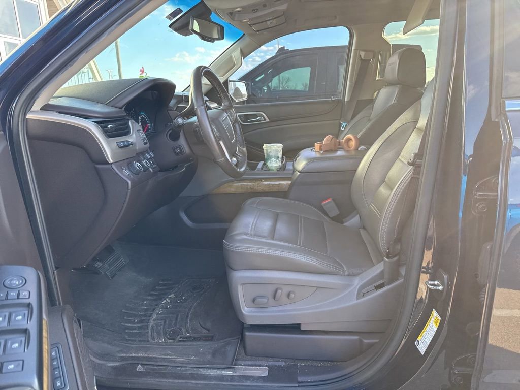 Used 2017 GMC Yukon Denali w/ Open Road Package image 10