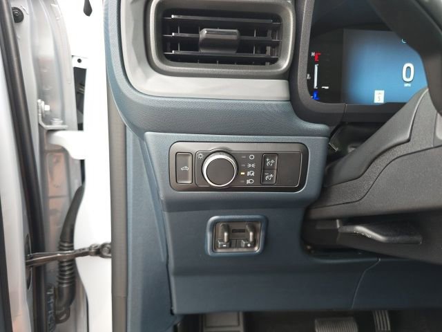 Used 2025 Ford Maverick Lariat w/ Black Appearance Package image 26