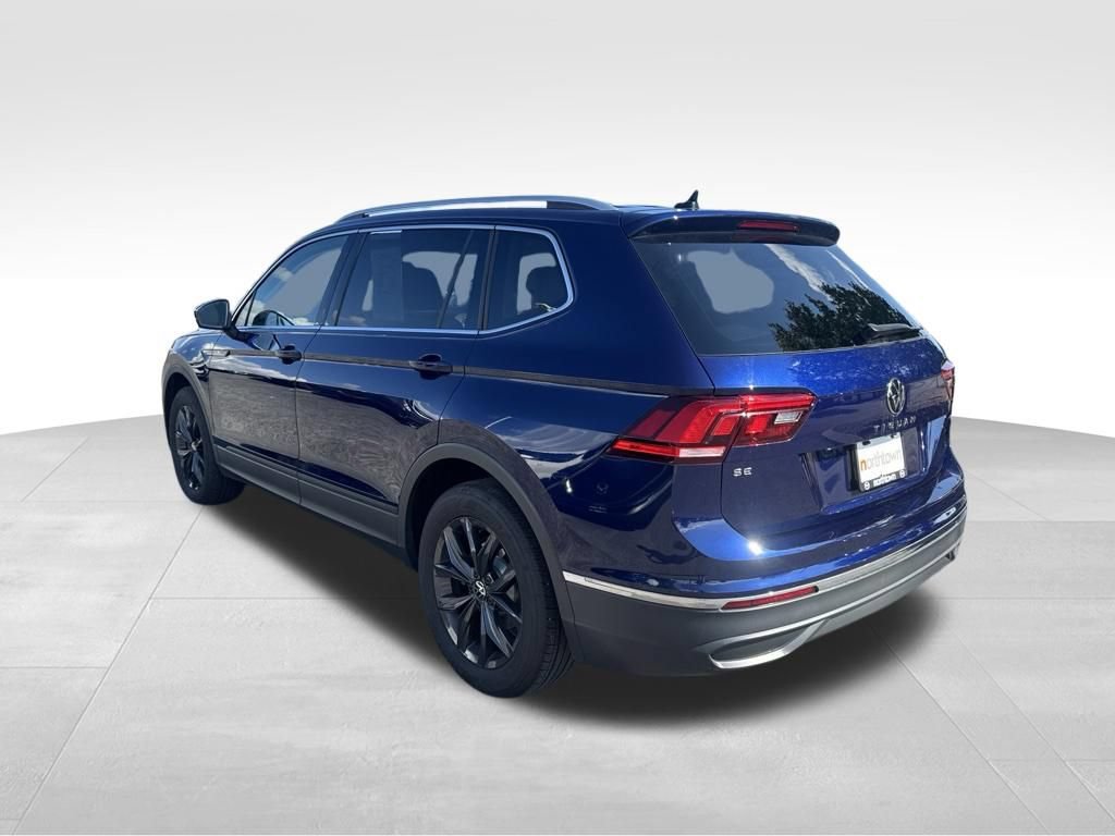 Used 2024 Volkswagen Tiguan SE AWD/4WD image 4