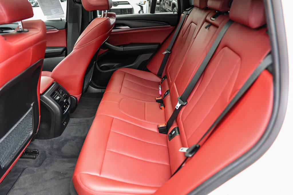 Used 2022 BMW X4 xDrive30i w/ M Sport Package 2 AWD/4WD image 10