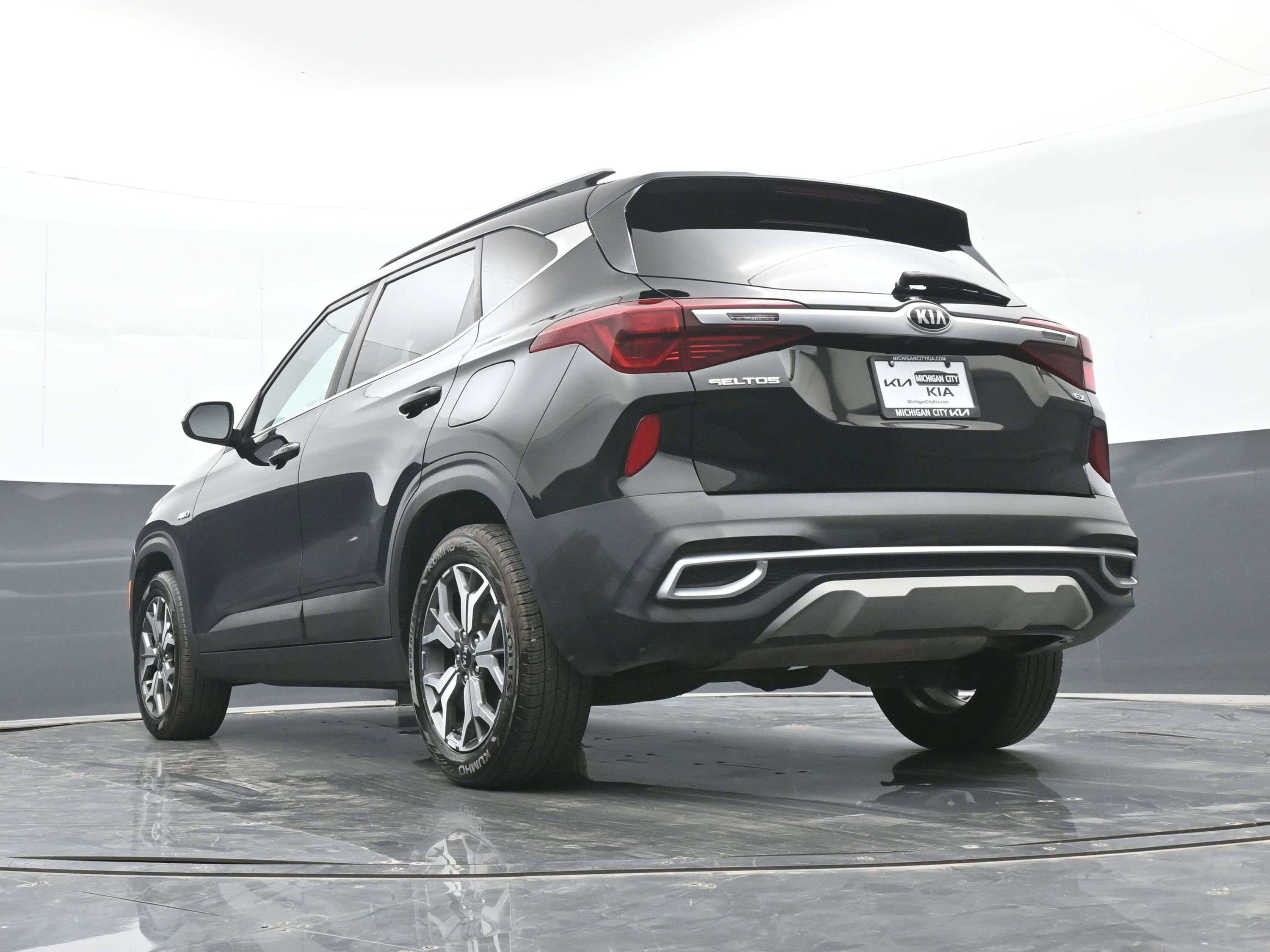 Used 2021 Kia Seltos EX AWD/4WD image 38