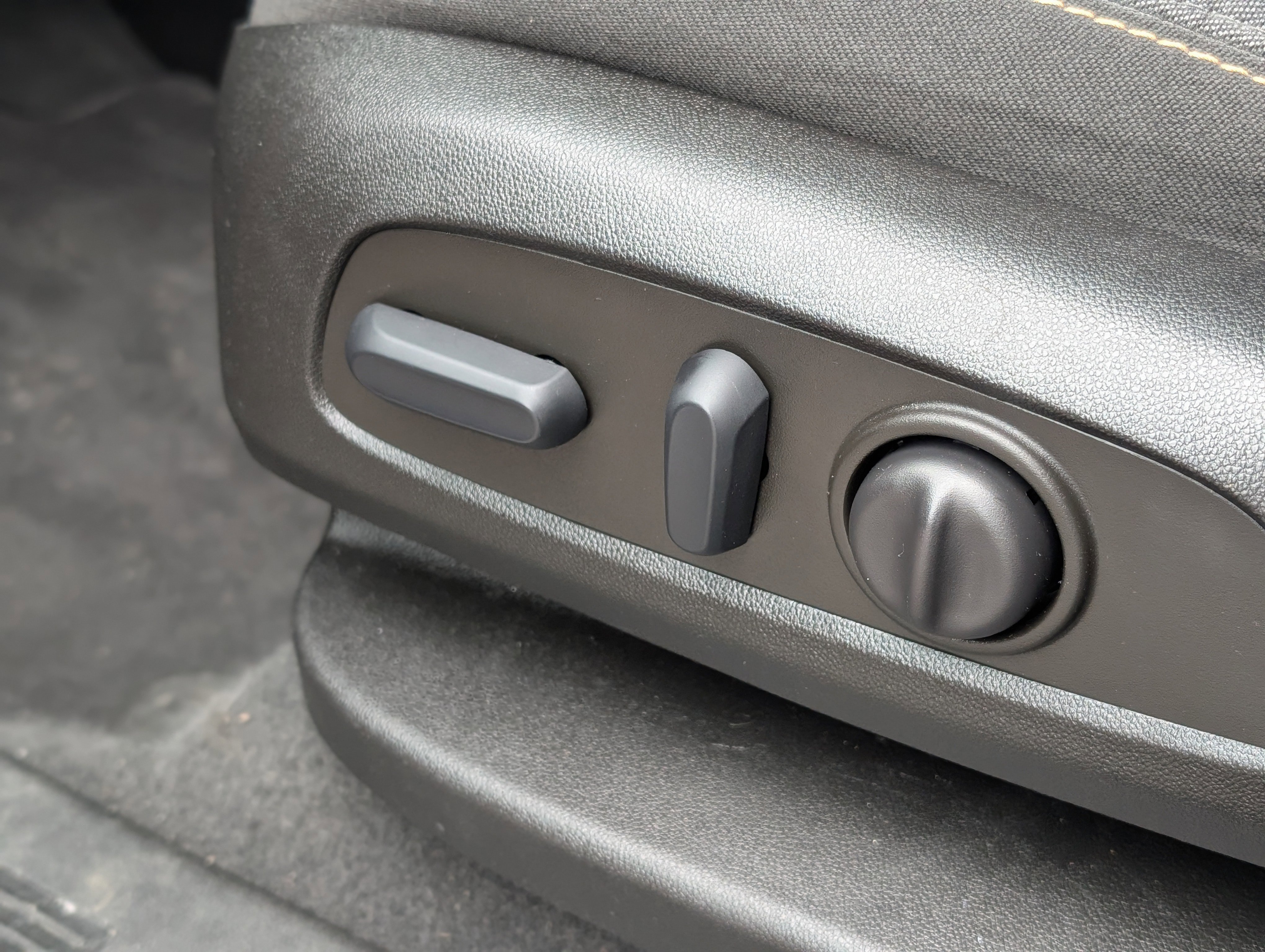 Used 2022 Chevrolet Equinox LT image 31