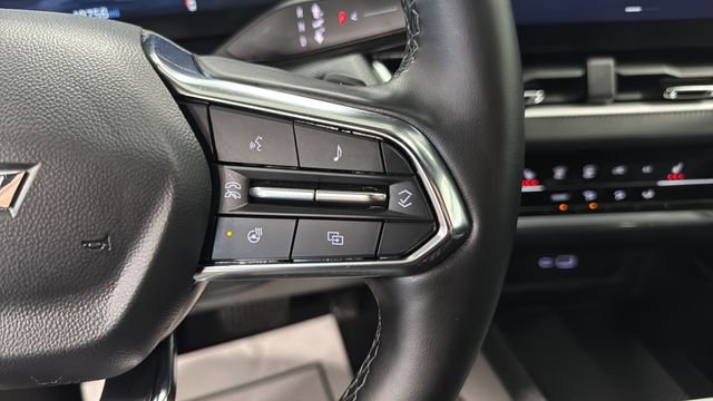 Used 2025 Chevrolet Equinox LT image 51