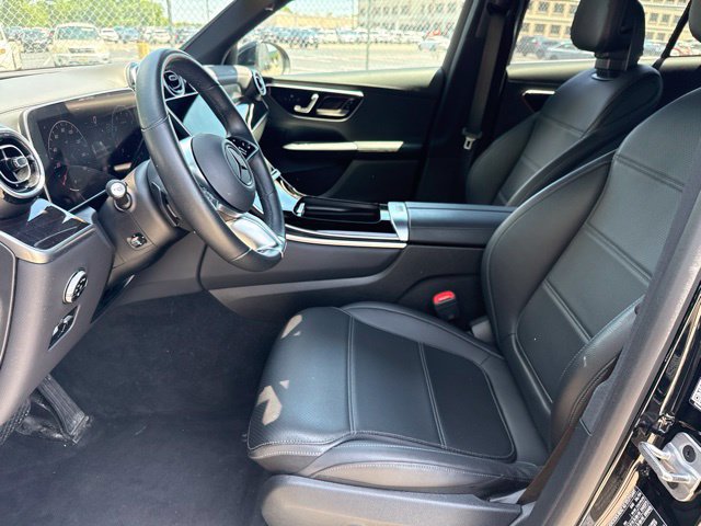 Used 2024 Mercedes-Benz GLC 300 4MATIC image 19