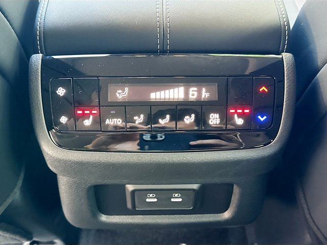 Used 2026 INFINITI QX60 Luxe w/ Cargo Package image 28