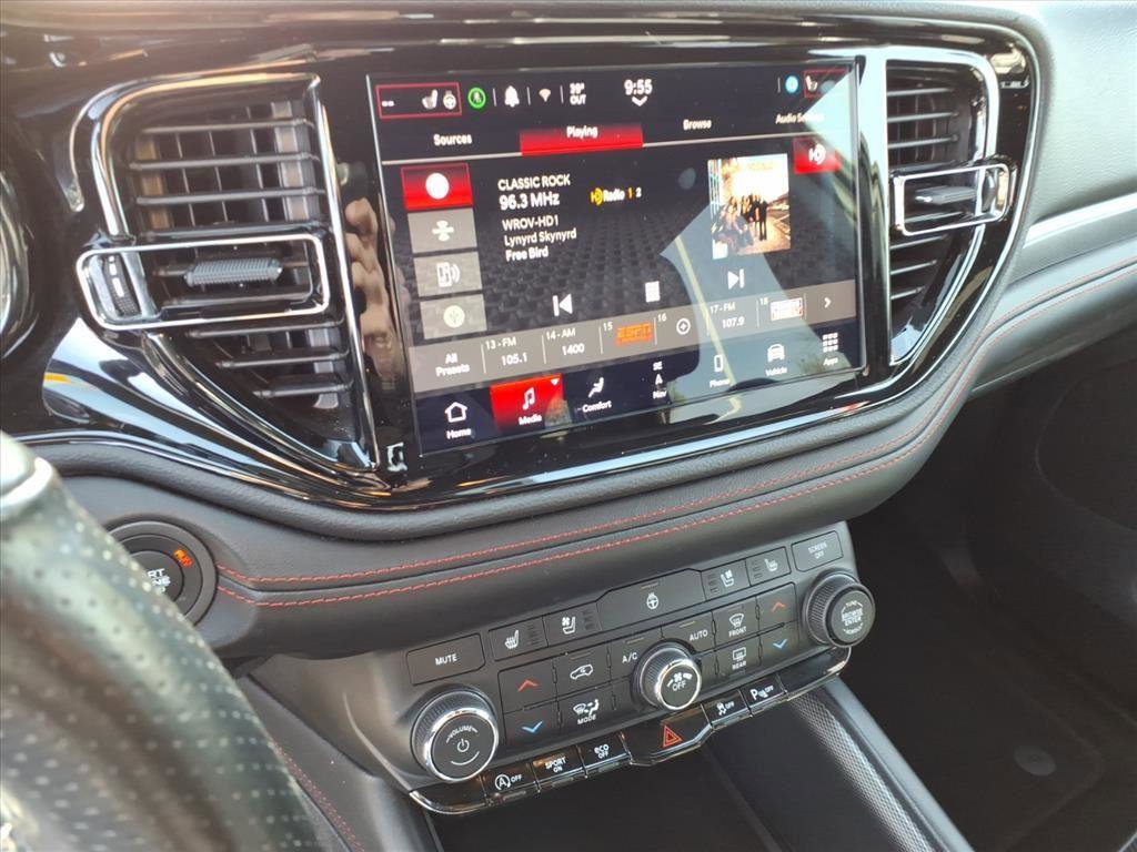 Used 2024 Dodge Durango GT image 20