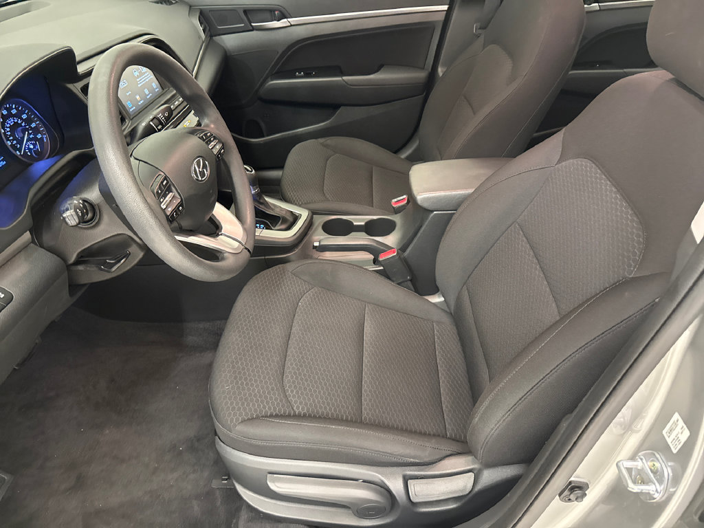 Used 2020 Hyundai Elantra SEL w/ Cargo Package (C1) FWD image 16