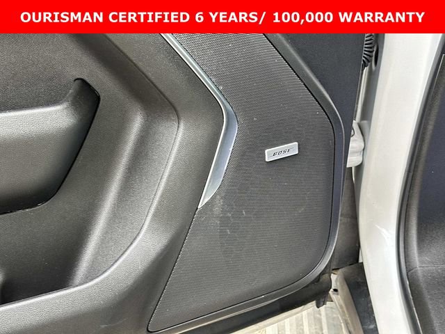 Certified 2022 Chevrolet Suburban Premier image 18