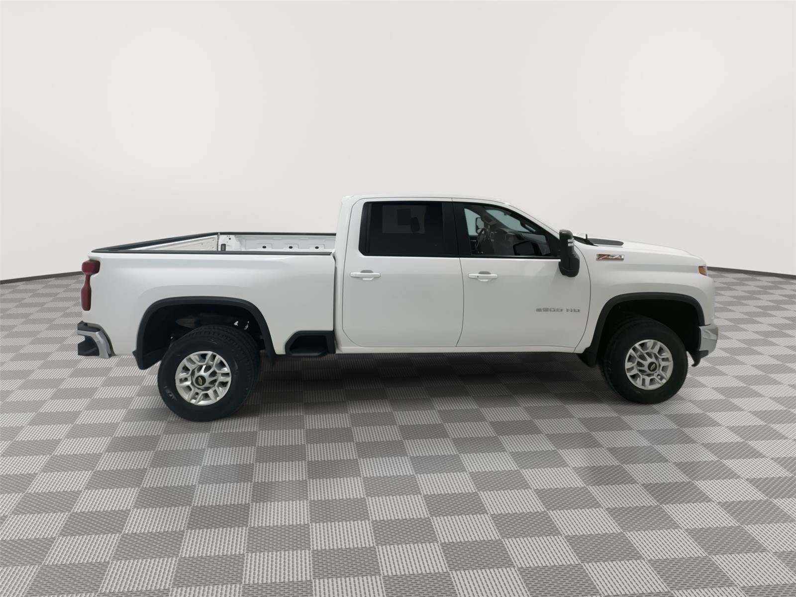 Used 2023 Chevrolet Silverado 2500 LT w/ Convenience Package AWD/4WD image 6