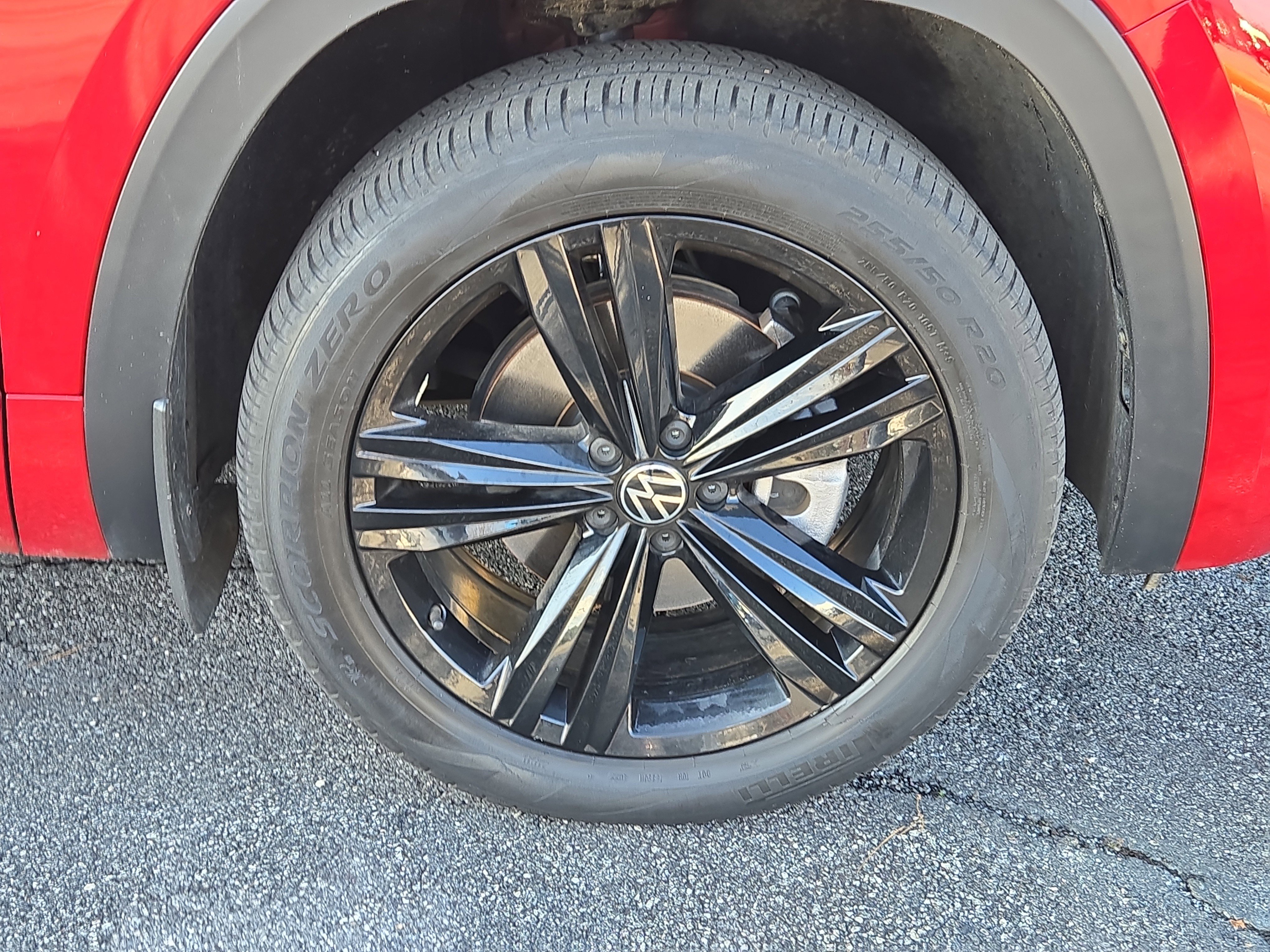 Used 2023 Volkswagen Atlas Cross Sport SEL R-Line image 7