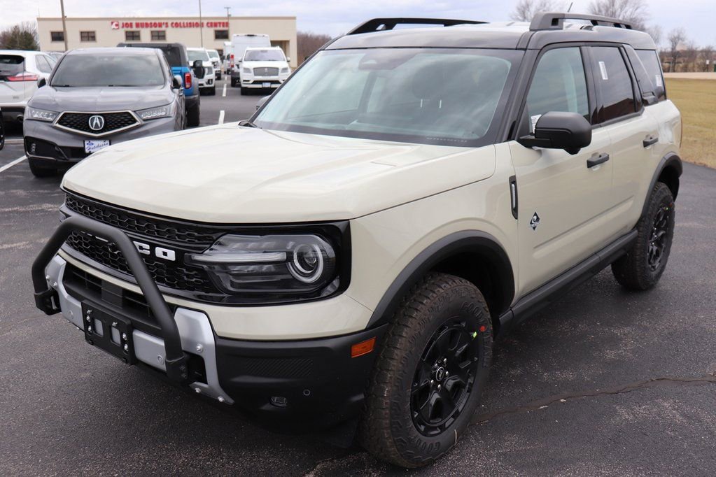 New 2025 Ford Bronco Sport Outer Banks w/ Sasquatch Outer Banks Package image 3