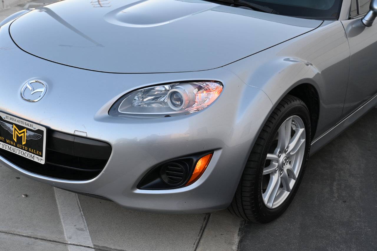 Used 2009 MAZDA MX-5 Miata Sport image 24