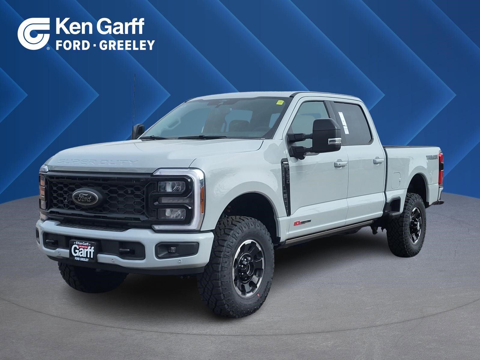 New 2026 Ford F350 Lariat w/ Tremor Off-Road Package