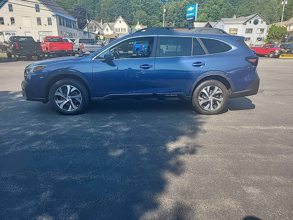 Used 2020 Subaru Outback Limited AWD/4WD image 2