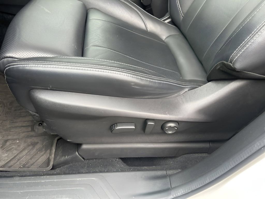 Used 2023 Subaru Ascent Touring image 20