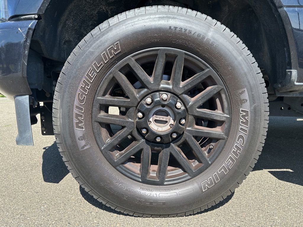 Used 2022 Ford F350 Lariat w/ Lariat Ultimate Package AWD/4WD image 4