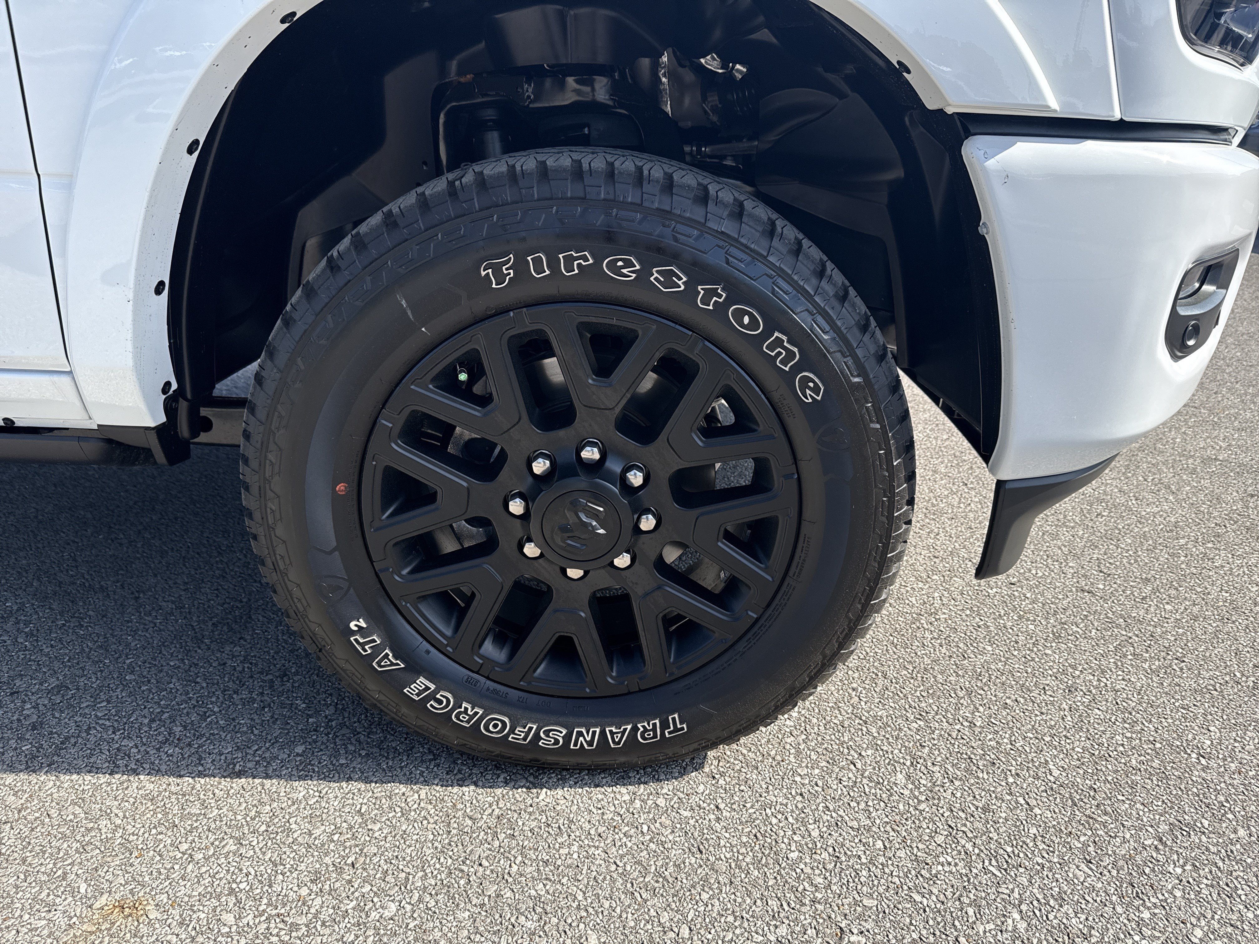 New 2026 RAM 2500 Limited AWD/4WD image 13