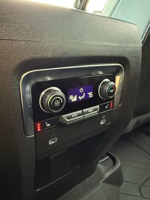 Used 2023 Chevrolet Tahoe High Country image 39