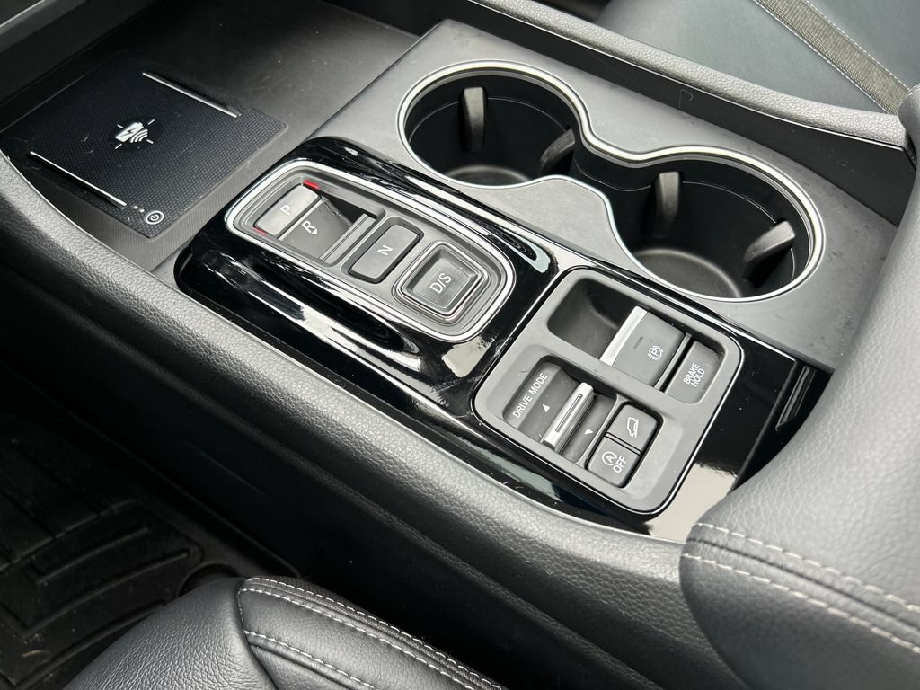 Used 2023 Honda Pilot Touring image 21