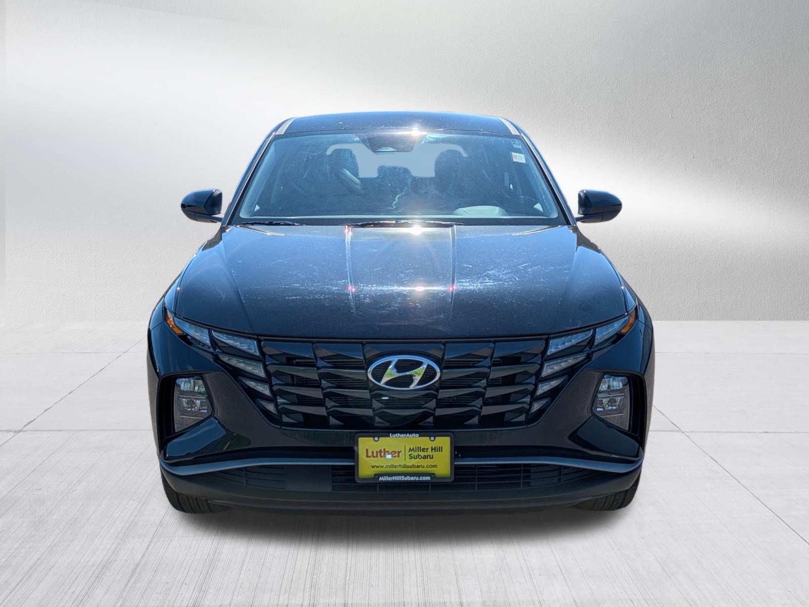 Used 2024 Hyundai Tucson SE AWD/4WD image 2