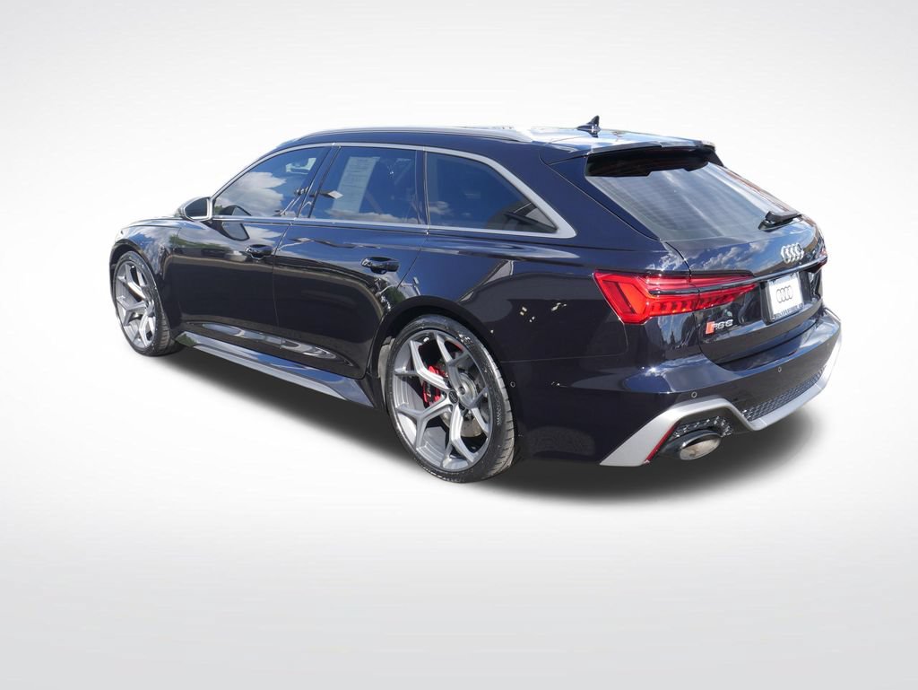 Certified 2024 Audi RS 6 performance AWD/4WD image 3