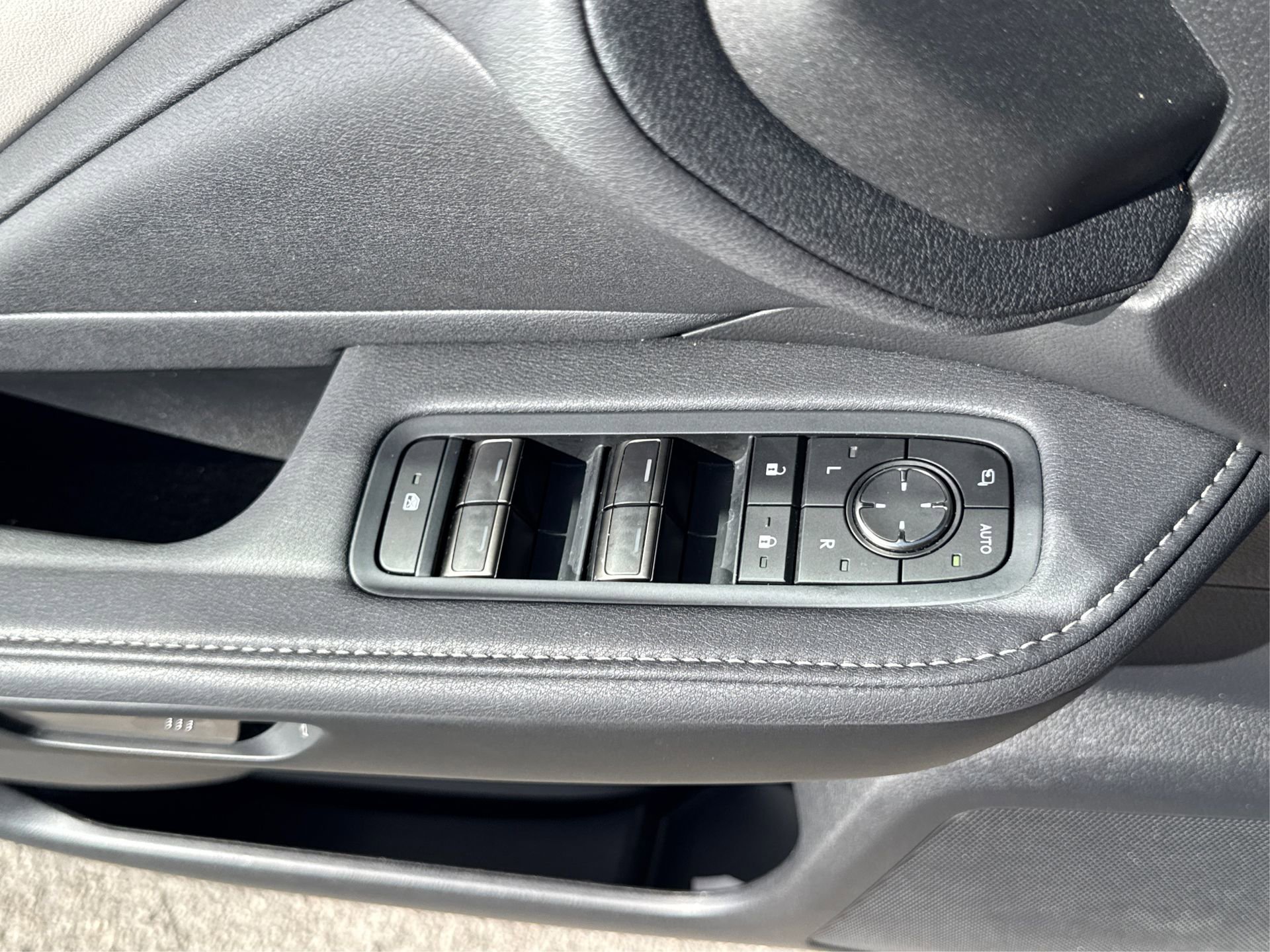 Used 2025 Lexus TX 350 FWD image 36