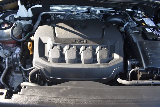 Used 2021 Volkswagen Tiguan SE FWD image 34