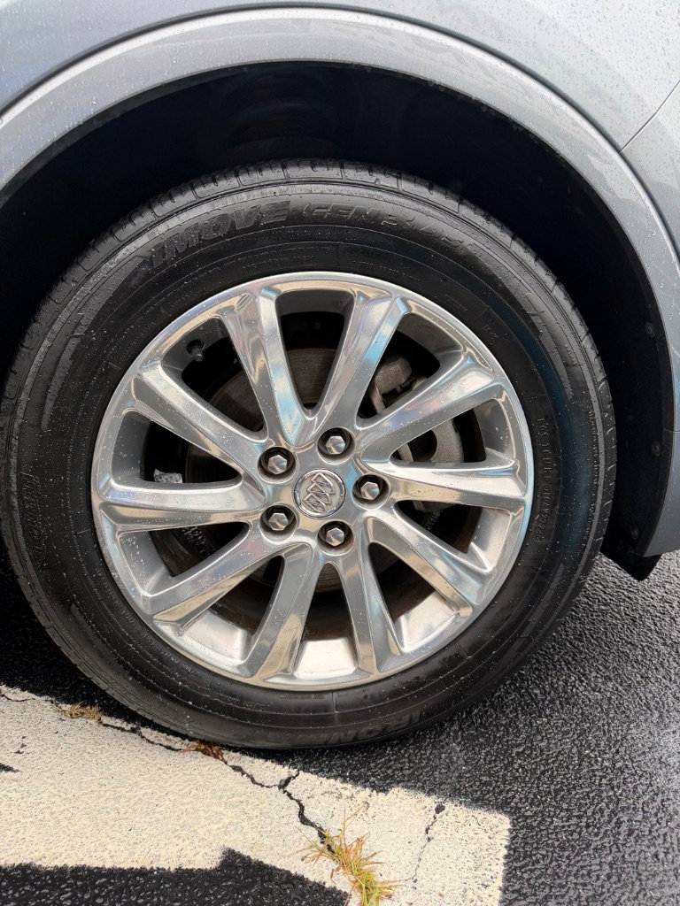 Used 2020 Buick Envision Essence FWD image 9