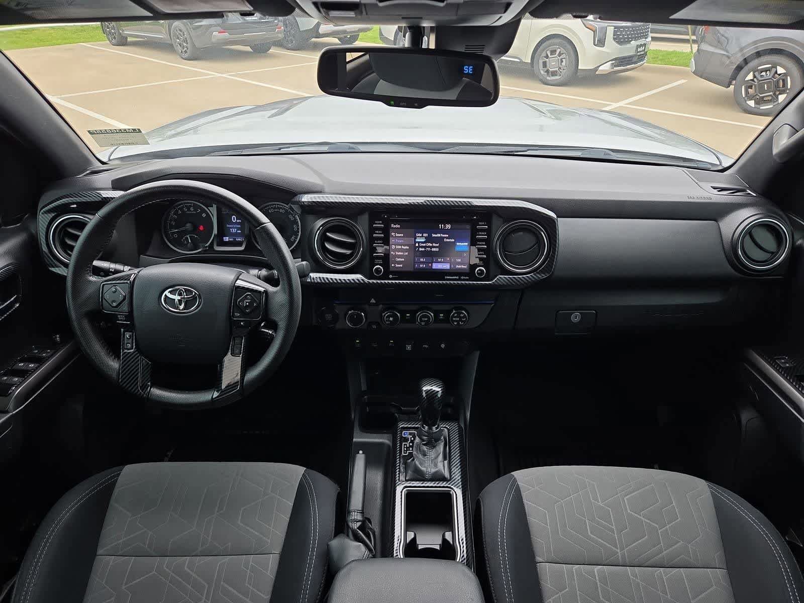 Used 2020 Toyota Tacoma TRD Sport w/ Technology Package AWD/4WD image 14