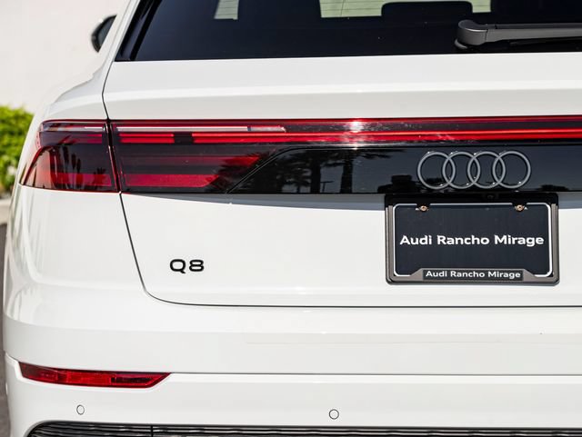 Used 2024 Audi Q8 Premium Plus AWD/4WD image 11