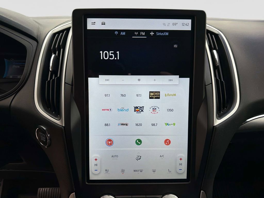 Used 2024 Ford Edge SEL w/ Sport Appearance Package AWD/4WD image 23