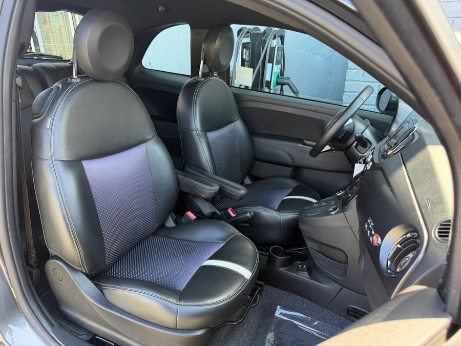 Used 2017 FIAT 500 e FWD image 24