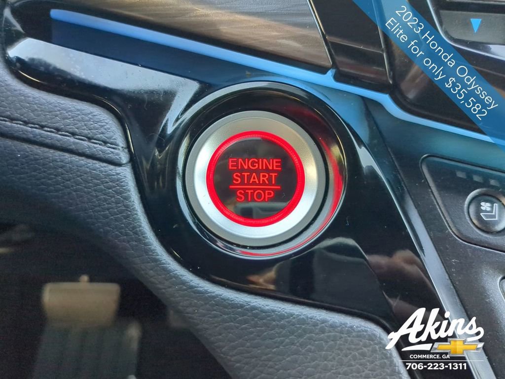 Used 2023 Honda Odyssey Elite image 25