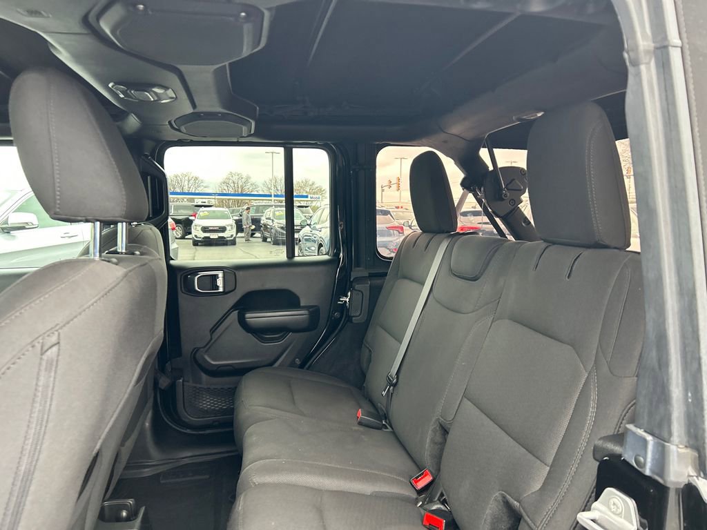 Used 2023 Jeep Wrangler Sport S AWD/4WD image 35