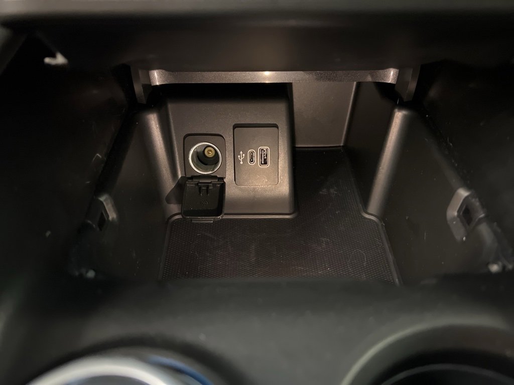 Certified 2025 Ford Explorer Active image 15