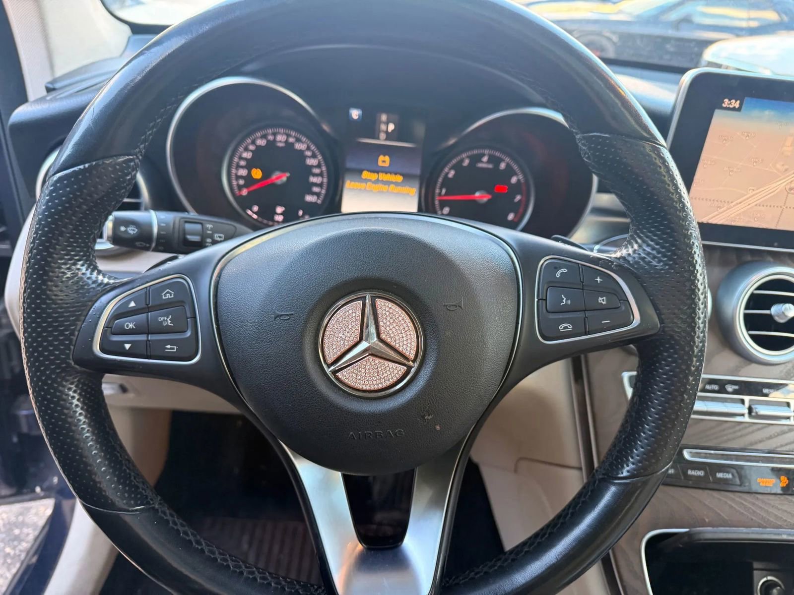Used 2019 Mercedes-Benz GLC 300 4MATIC w/ Multimedia Package image 16