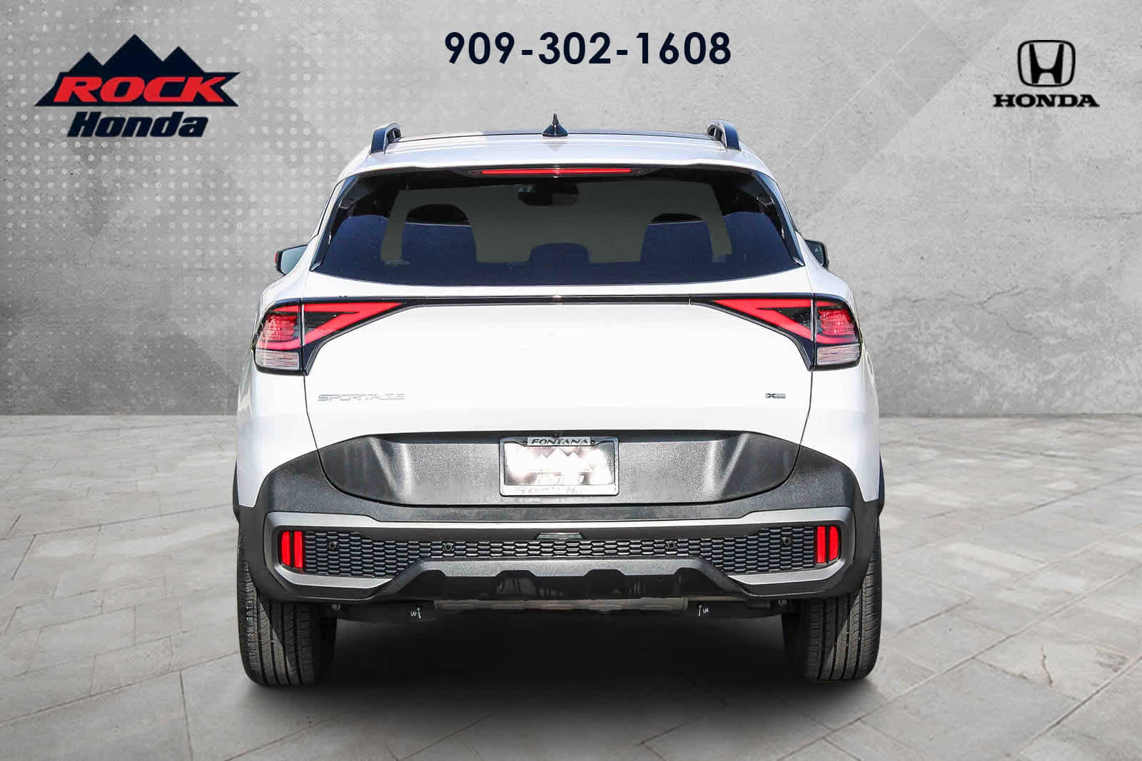Used 2023 Kia Sportage X-Line w/ X-Line Premium Package image 5