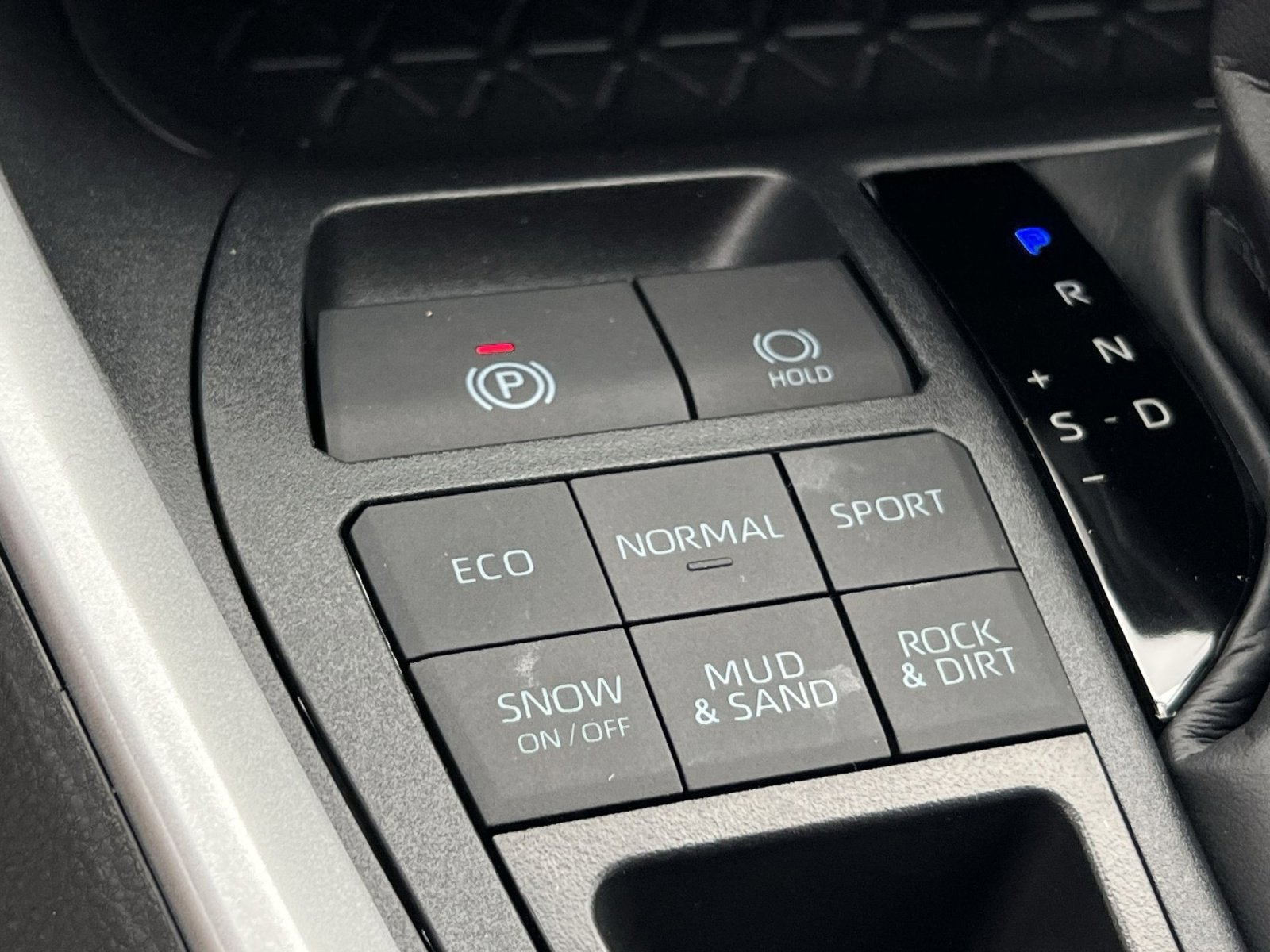 New 2025 Toyota RAV4 XLE image 24