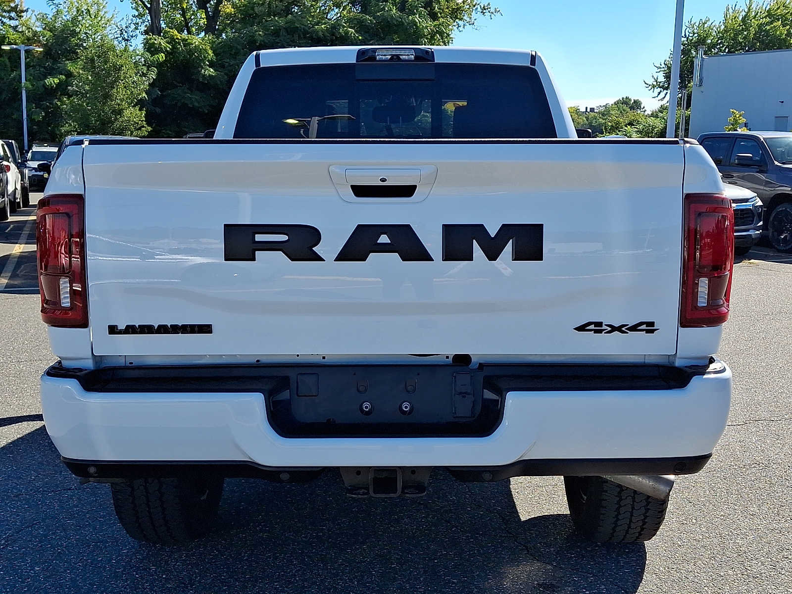 Used 2026 RAM 2500 Laramie AWD/4WD image 5